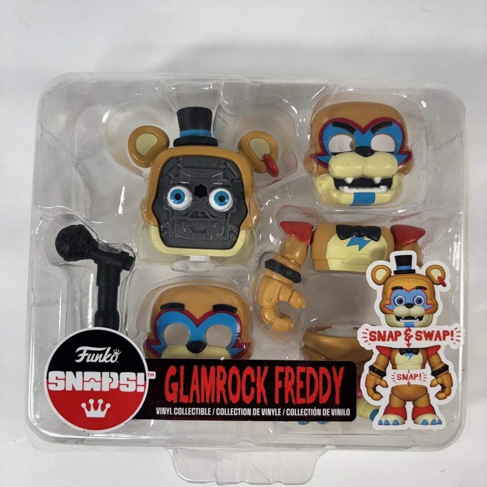 Funko Snaps: Five Nights at Freddy's Glamrock Freddy 6PC Damaged Package